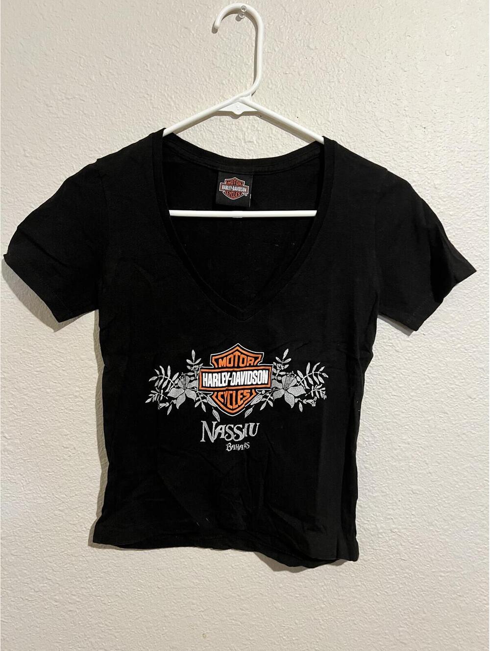Harley-Davidson Nassau Black V-Neck T-Shirt size Small